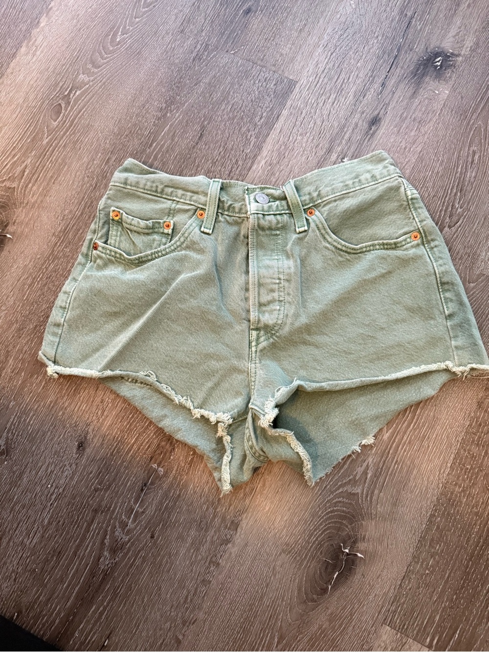 High waisted 501 women’s shorts Sage Green